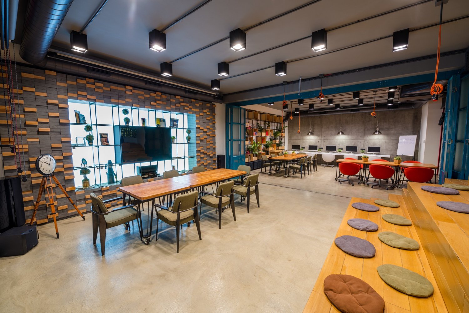 Benefits of Hiring an Office Interior Designer in Dubai